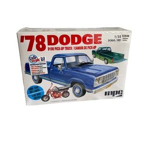 MPC 1/25 1978 Dodge D100 Pick-Up Truck Model Car Kit with Minibike New‎